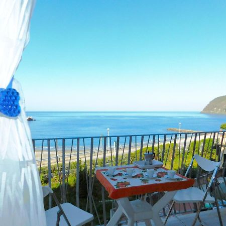 Bilocale Con Favolosa Vista Mare Levanto Exterior photo